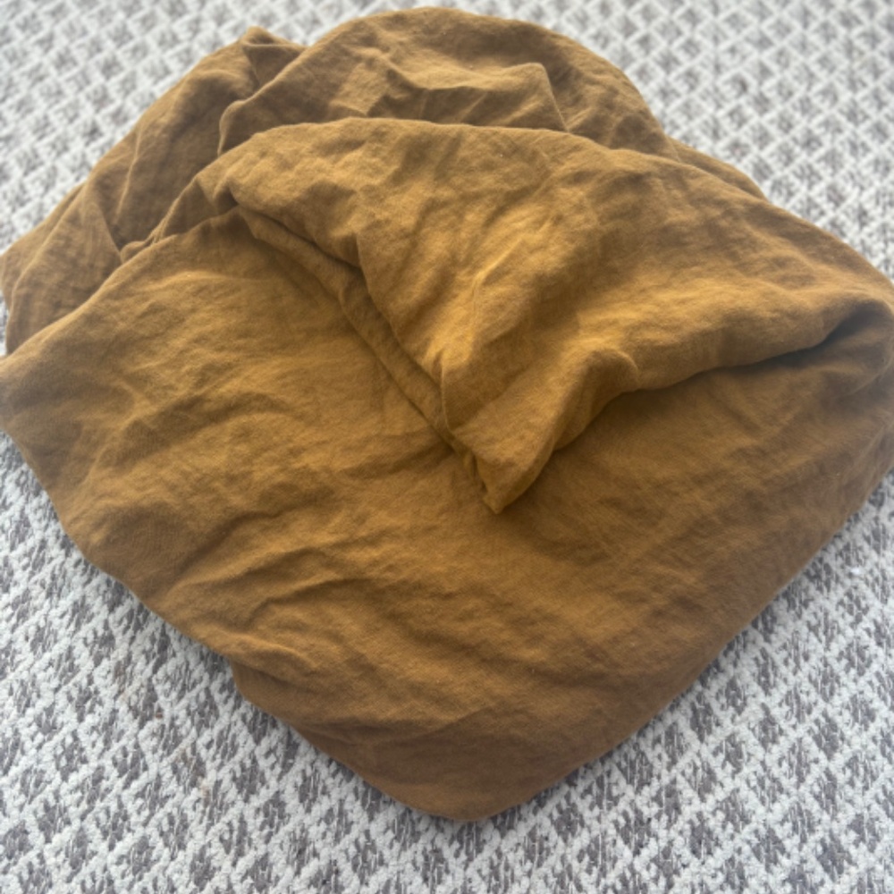 Parachute linen fitted queen sheet